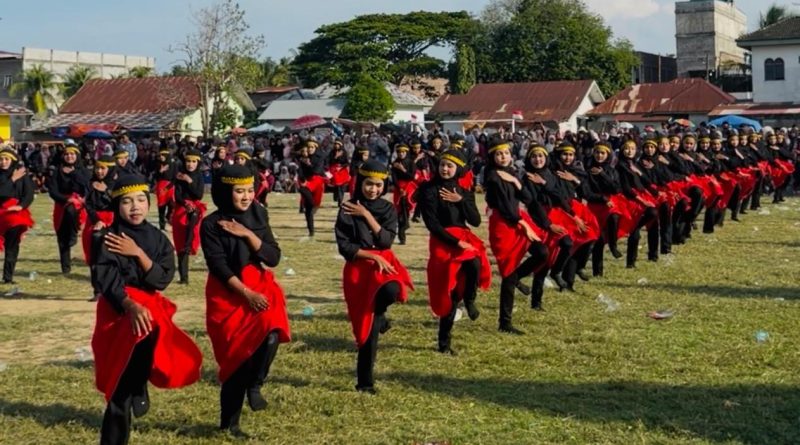 Tari Massal dan Drumband Semarakkan HUT RI ke-81, MTsN 1 Aceh Timur Juga Raih Sejumlah Prestasi Lainnya